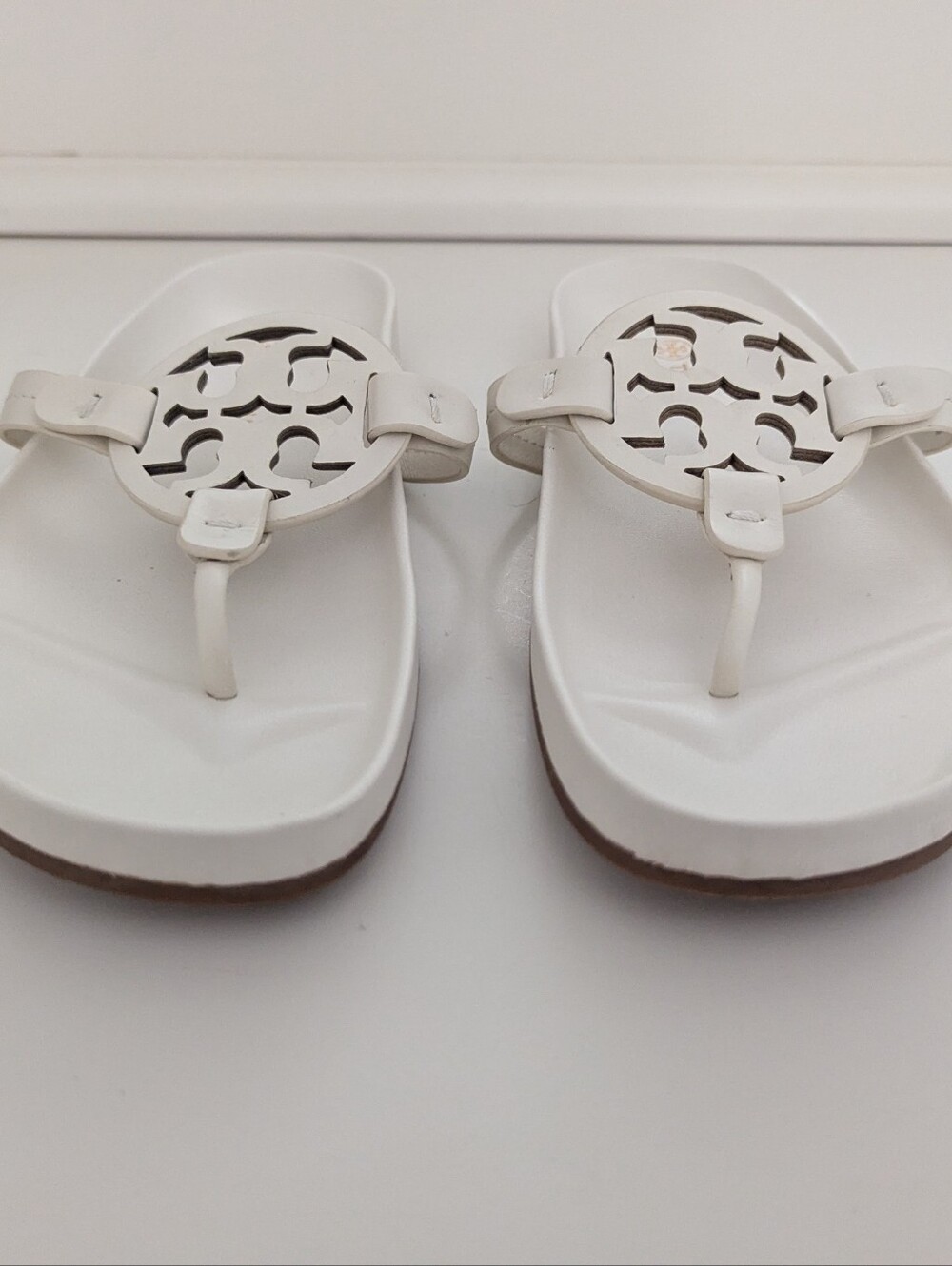 EUC! Tory Burch Miller Cloud Sandal In White Leather Size 7.5 - Picture 4 of 15